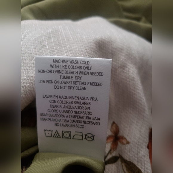 Holiday Cottage Girl Large Farmhouse Floral Puff Sleeve Bow Holiday Gift New - Picture 4 of 6